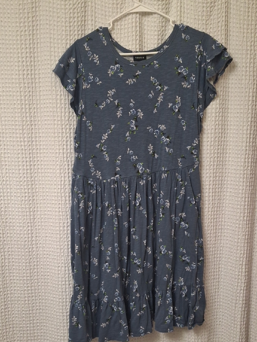 torrid Dusty Blue Floral Short Sleeve Tiered Dress